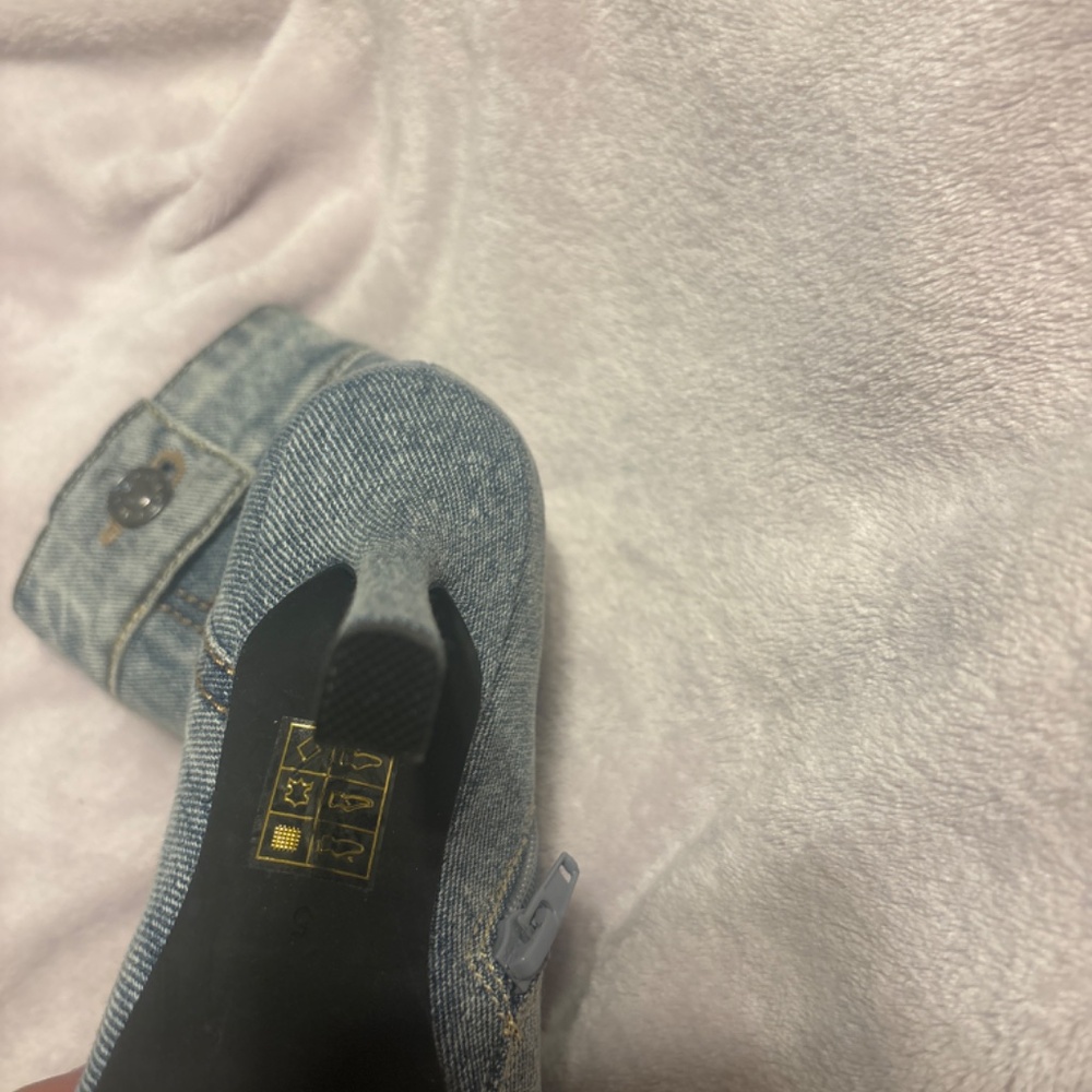 Denim boots - Picture 3 of 3